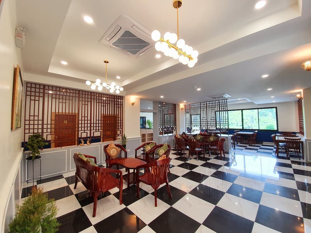 USABAI Riverside Boutique Hotel 로비 좌석 공간 사진 5