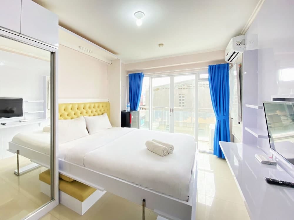 Best Location Studio Room At Gateway Pasteur Apartment, Room, photo 4