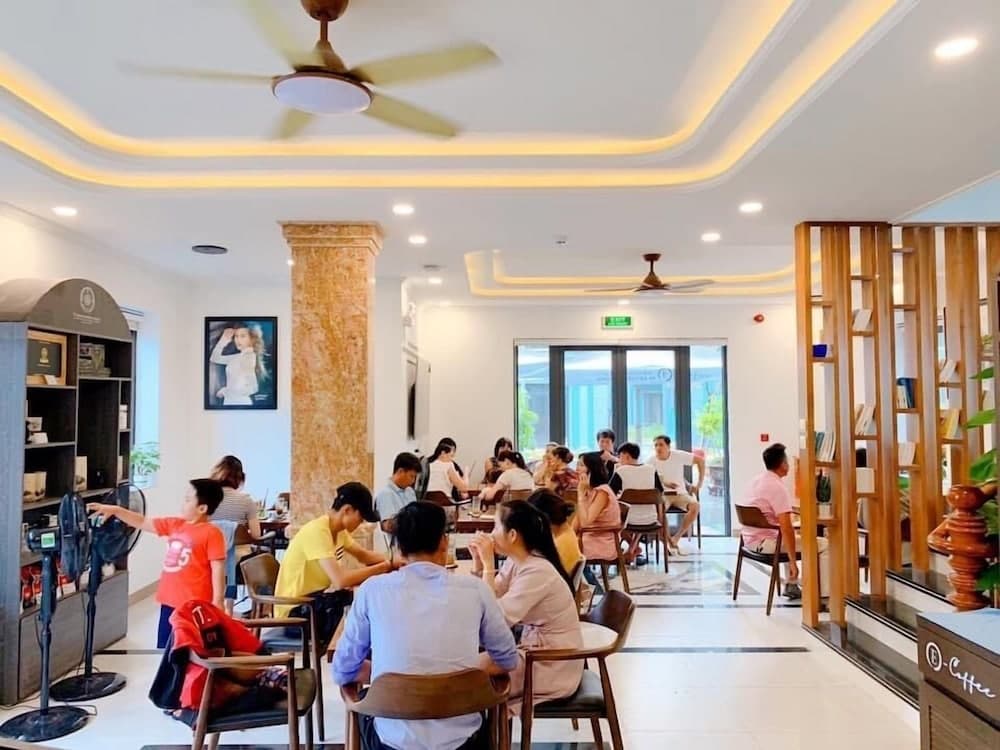 Cam Phu Quoc Hotel 리셉션 사진 2