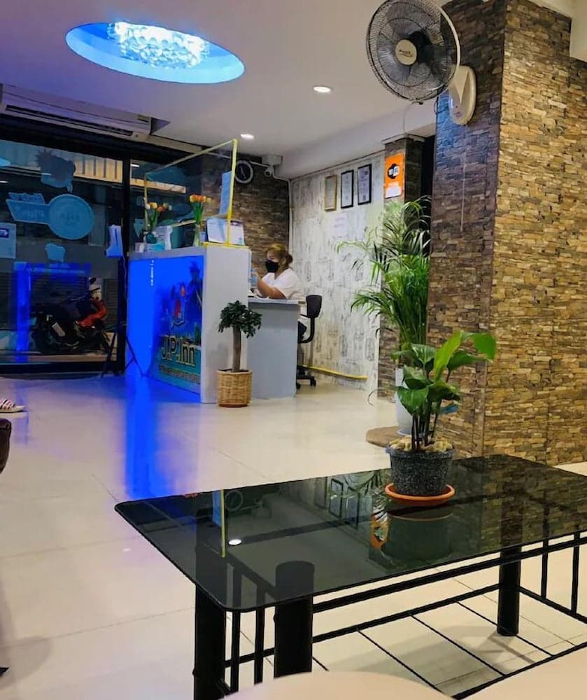 A7 Hotel Pattaya 리셉션 사진 3