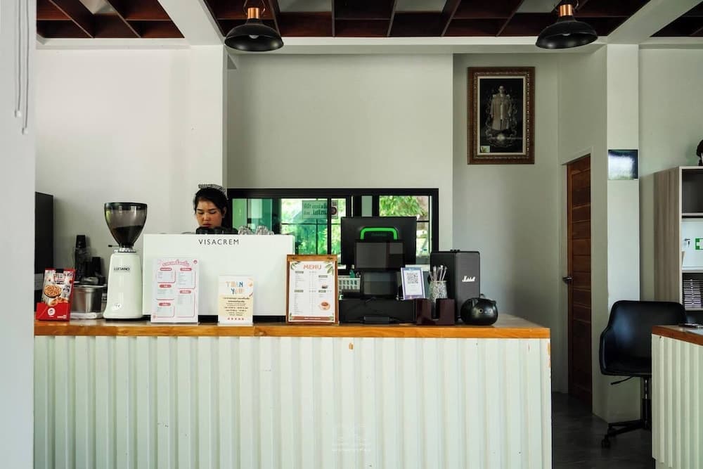 Trat Tara Boutique Hotel 리셉션 사진 4