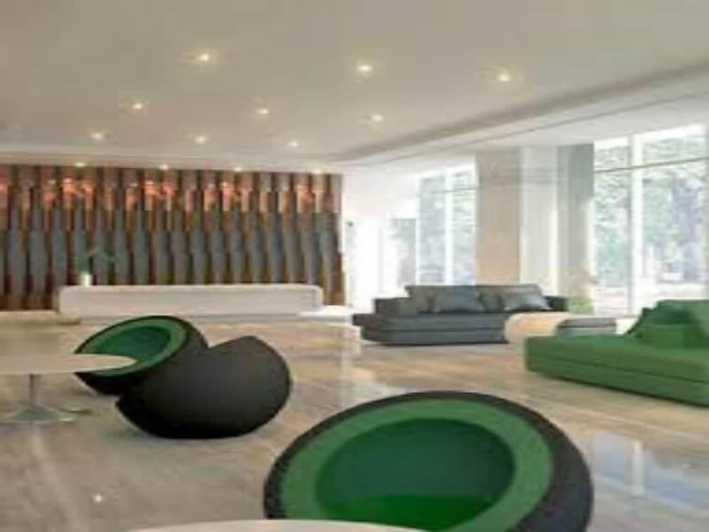 Green Residences  Taft 기본 이미지 사진 1