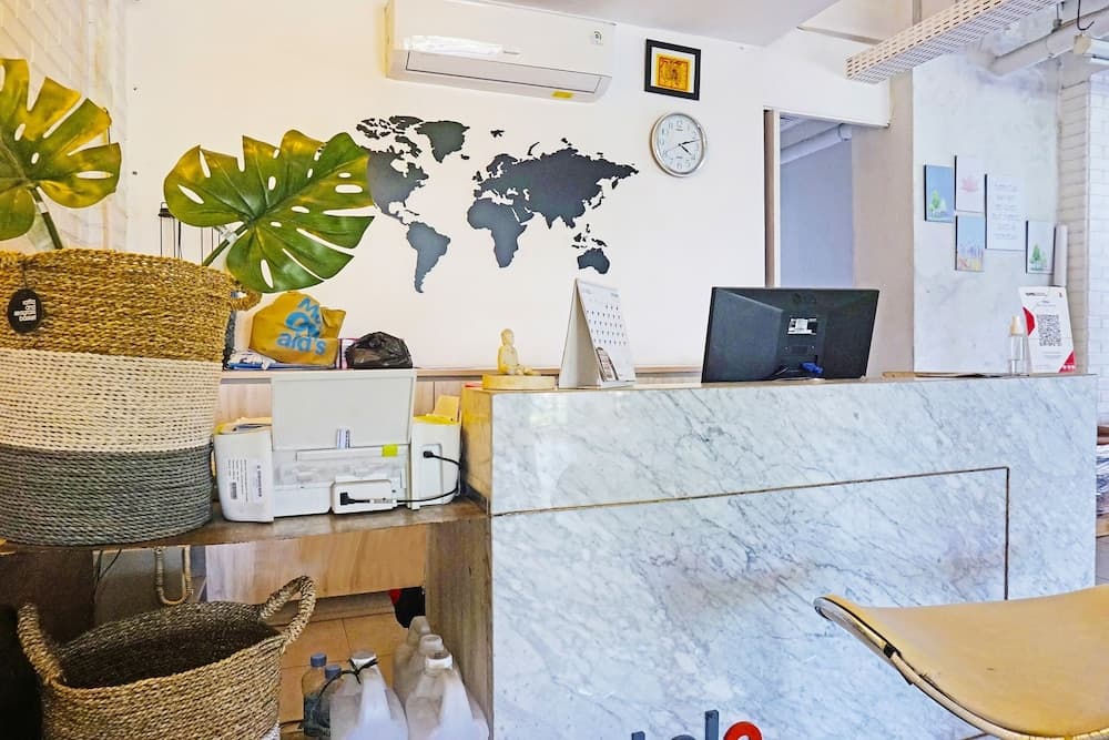 OYO 91455 뉴 호텔로 리셉션 사진 4