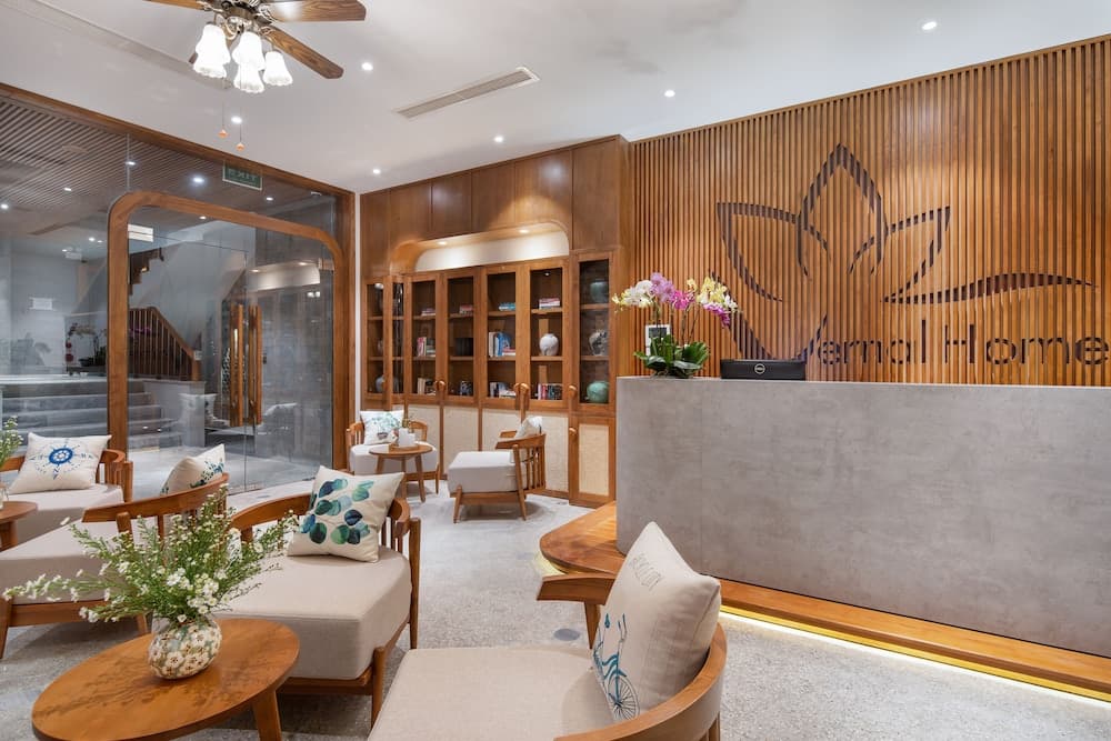 Vernalhome Boutique Danang Hotel, Lobby, photo 2