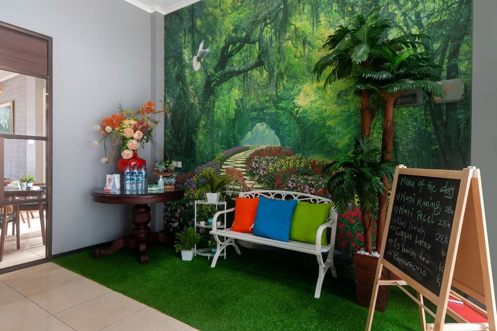 OYO 3216 Ellegan Residence, Lobby, photo 3