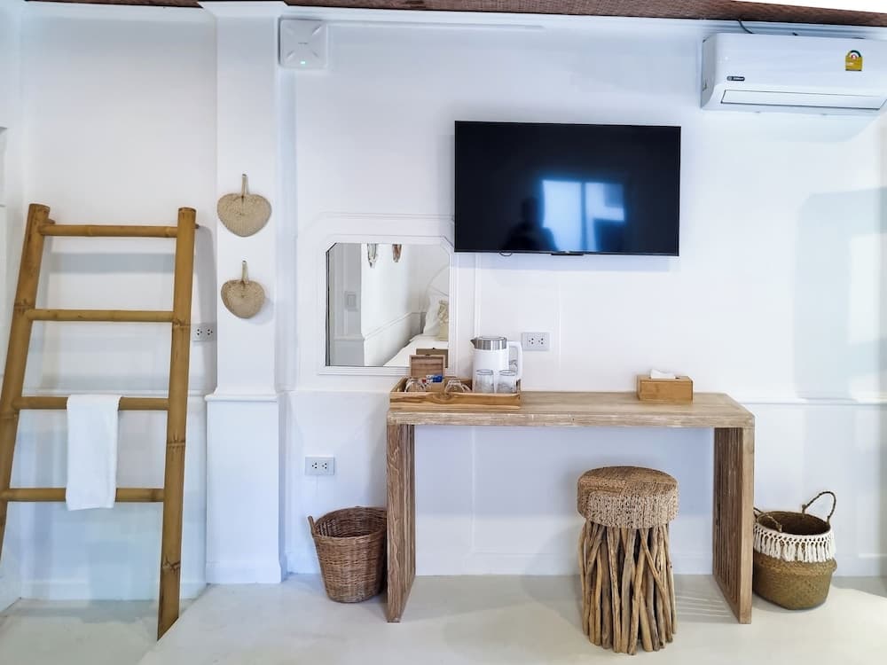 Elephant Beach Club & Resort Samui, Room, photo 4