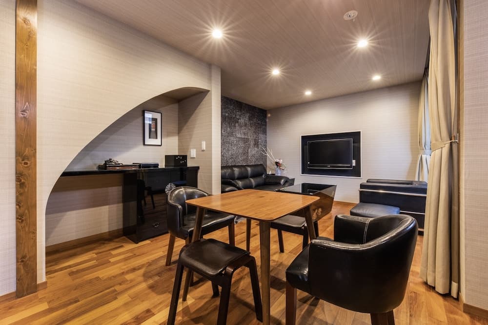 Shiki Homes HIGOYA 기본 이미지 사진 1
