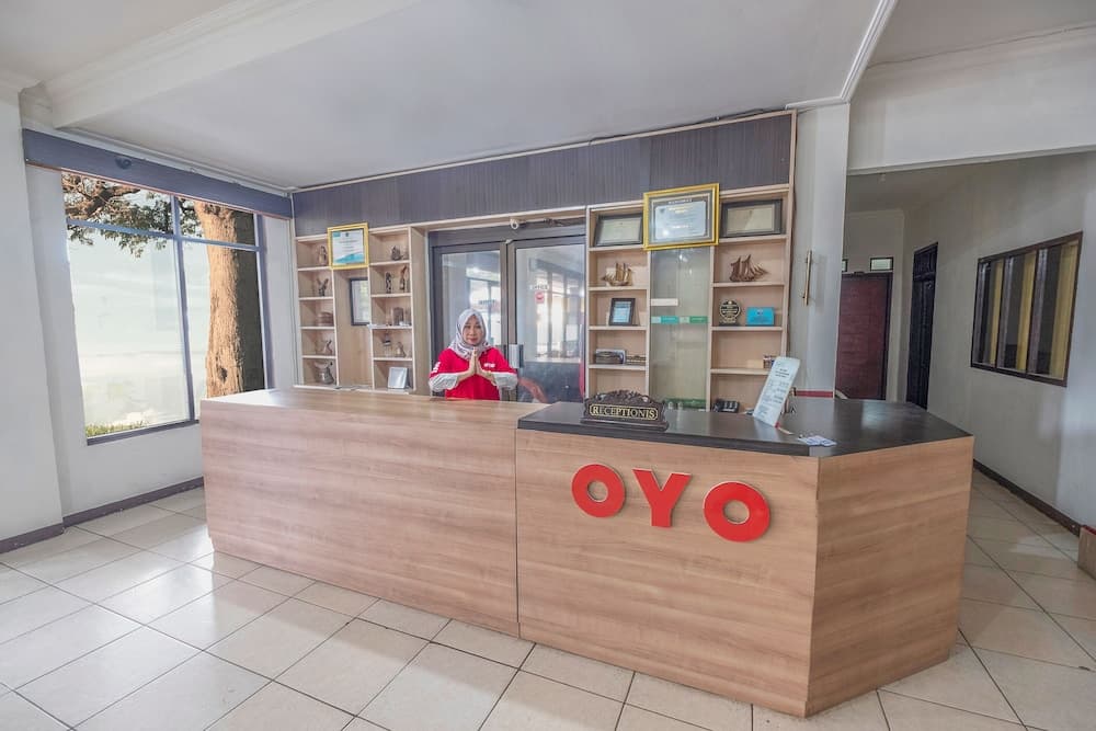 Hotel O Transit 2, Reception, photo 5
