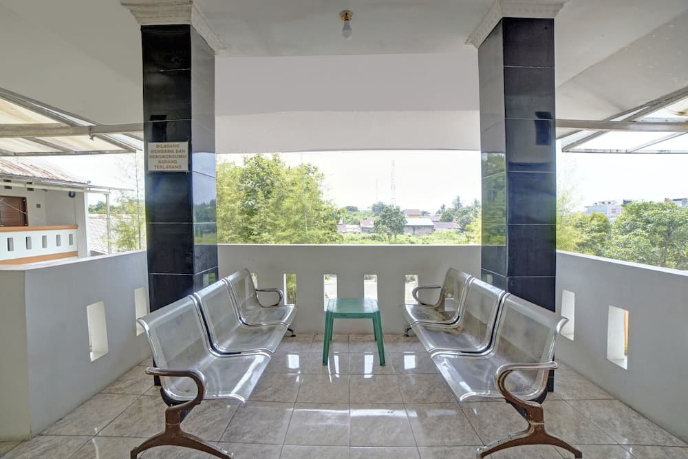 OYO 90751 Graha Sei Batugingging, Lobby, photo 5
