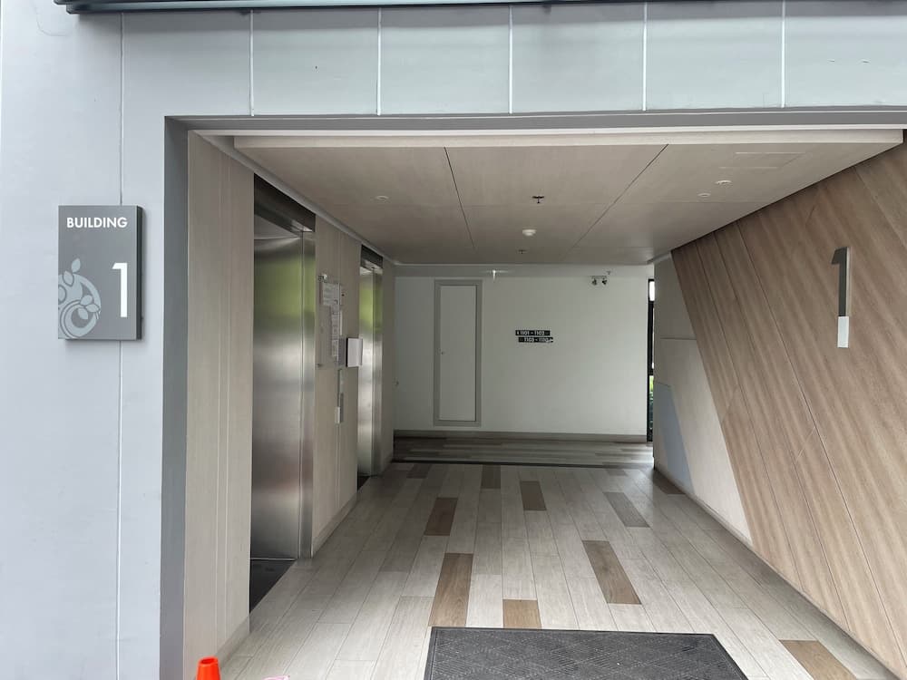 Modern apartment at Cassia by Lofty 내부 입구 사진 2