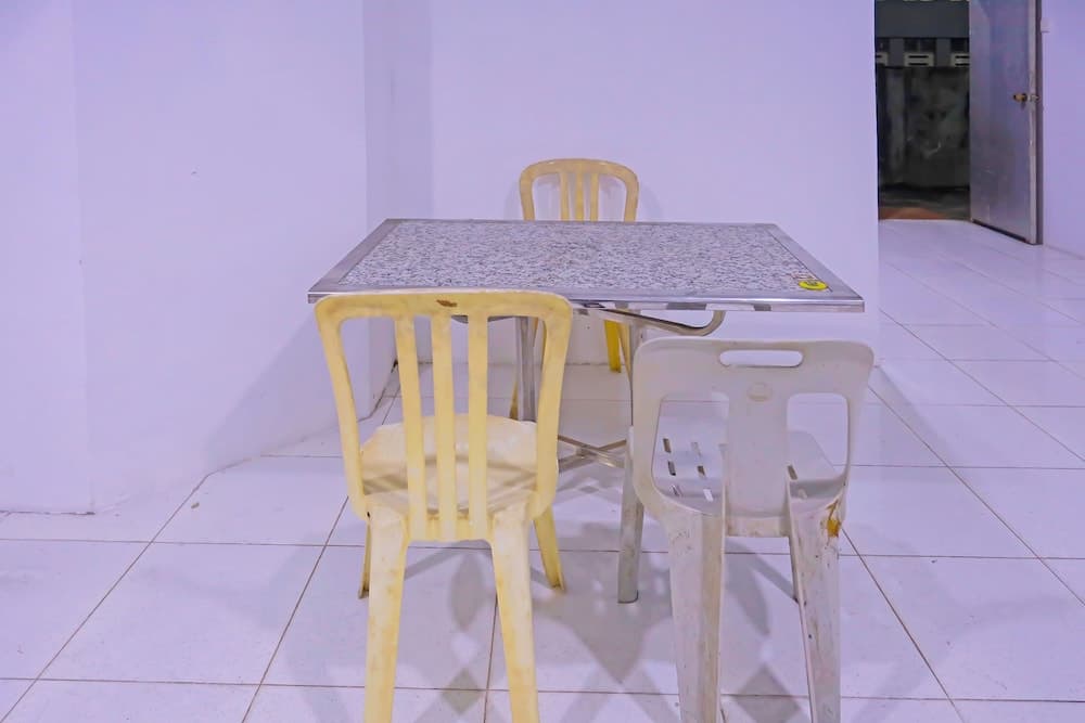 OYO  92585 스리 999 리셉션 사진 5