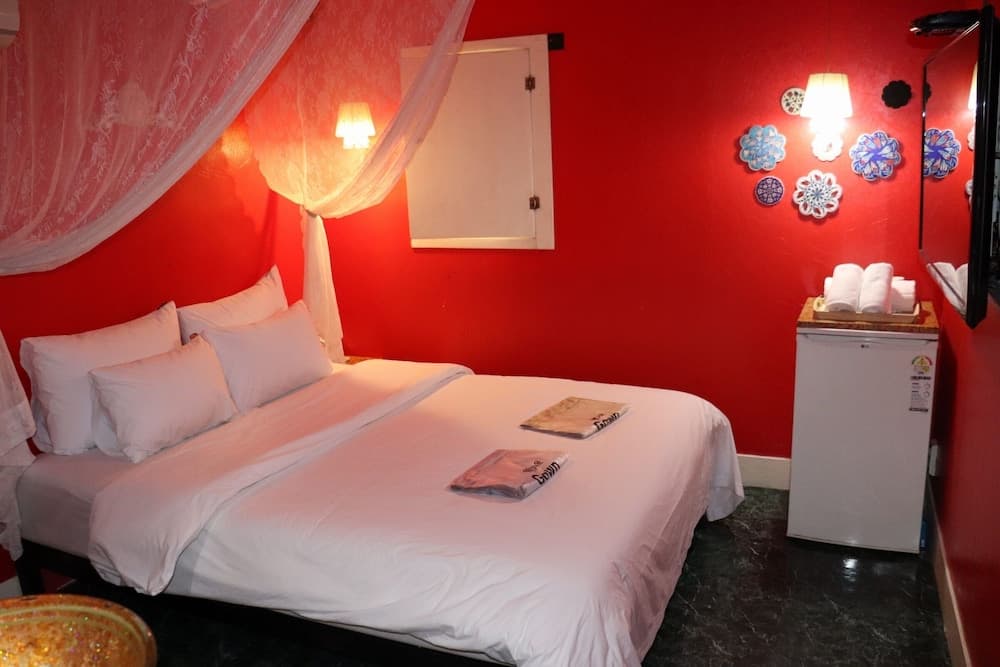 HOTEL  MARIGOLD, Room, photo 4
