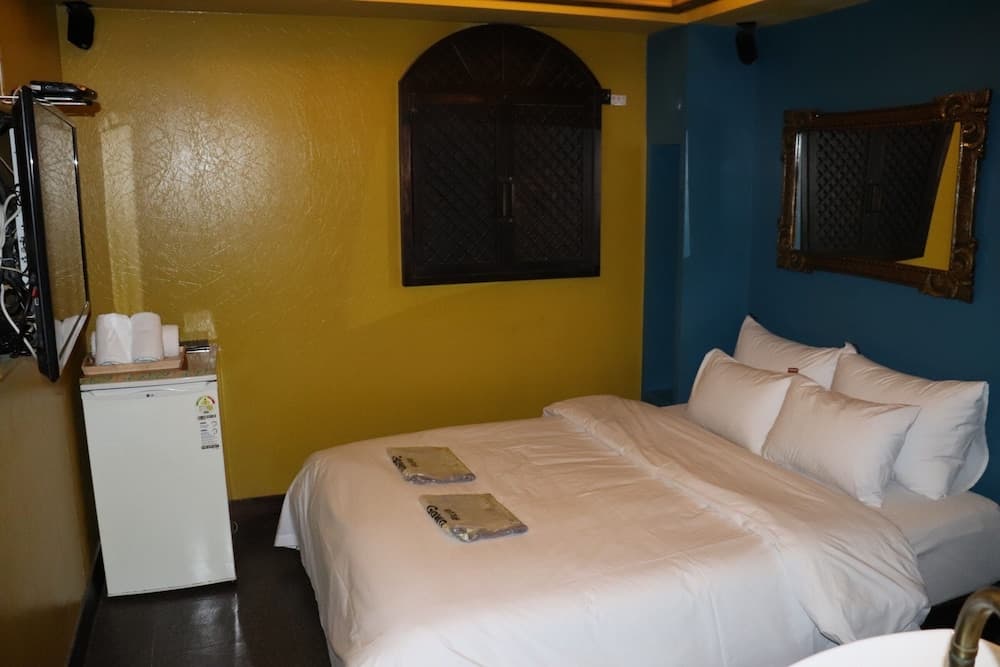 HOTEL  MARIGOLD, Room, photo 3