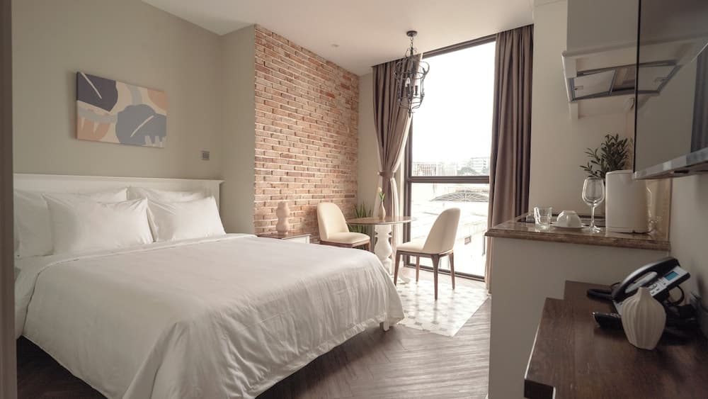 Celine Living Central Suites and Spa 객실 사진 5