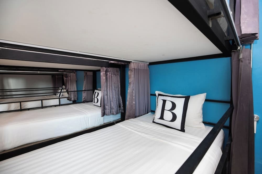 Bell Lifestyle Hostel Phuket 객실 사진 3