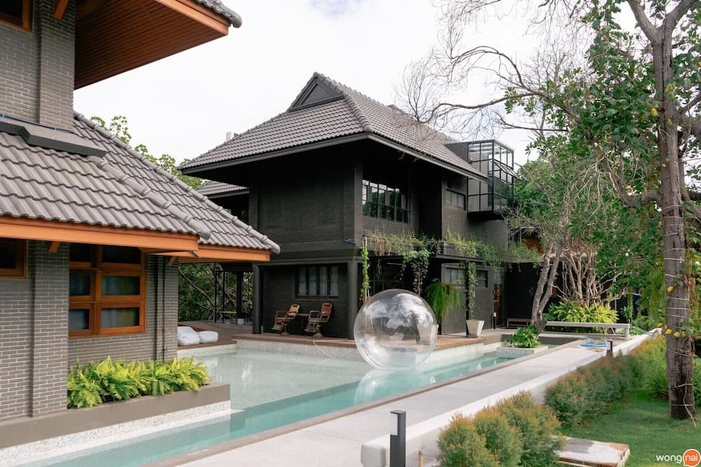 Phrip Phri Luxury Pool Villas, Primary image, photo 1