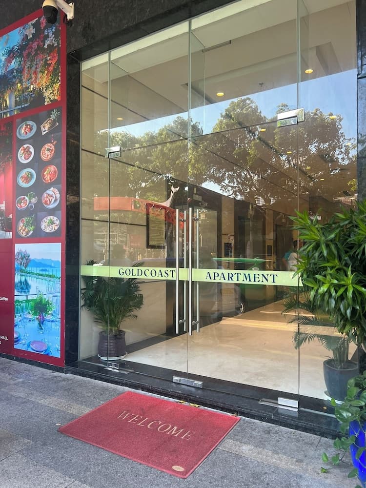 PHONGLIEM Apartment 리셉션 사진 3