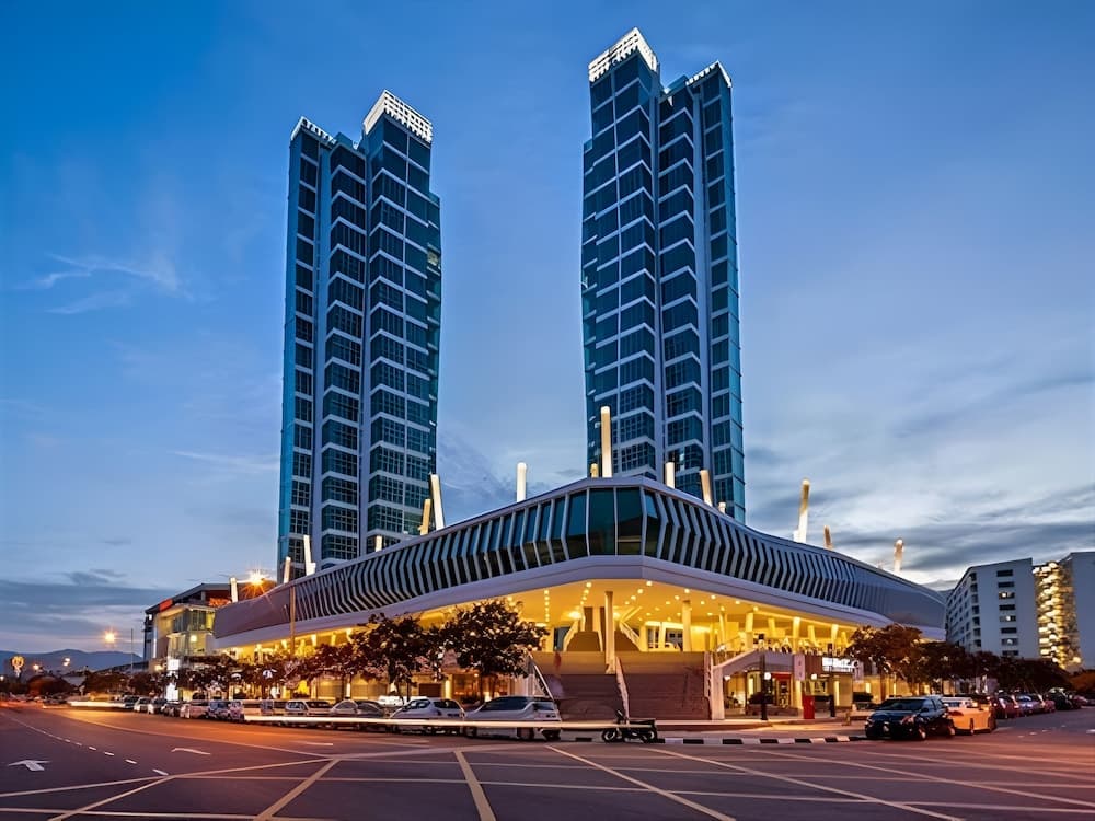 Maritime Suites by The Only Bnb, Primary image, photo 1