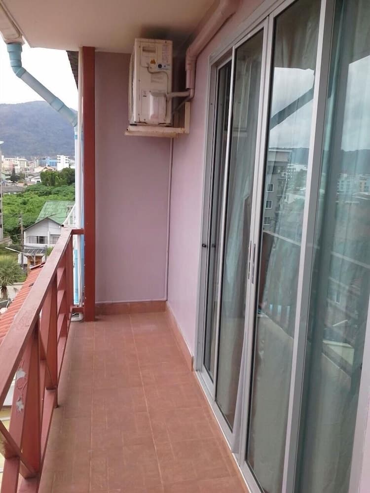 Vech guesthouse2, Terrace/patio, photo 4